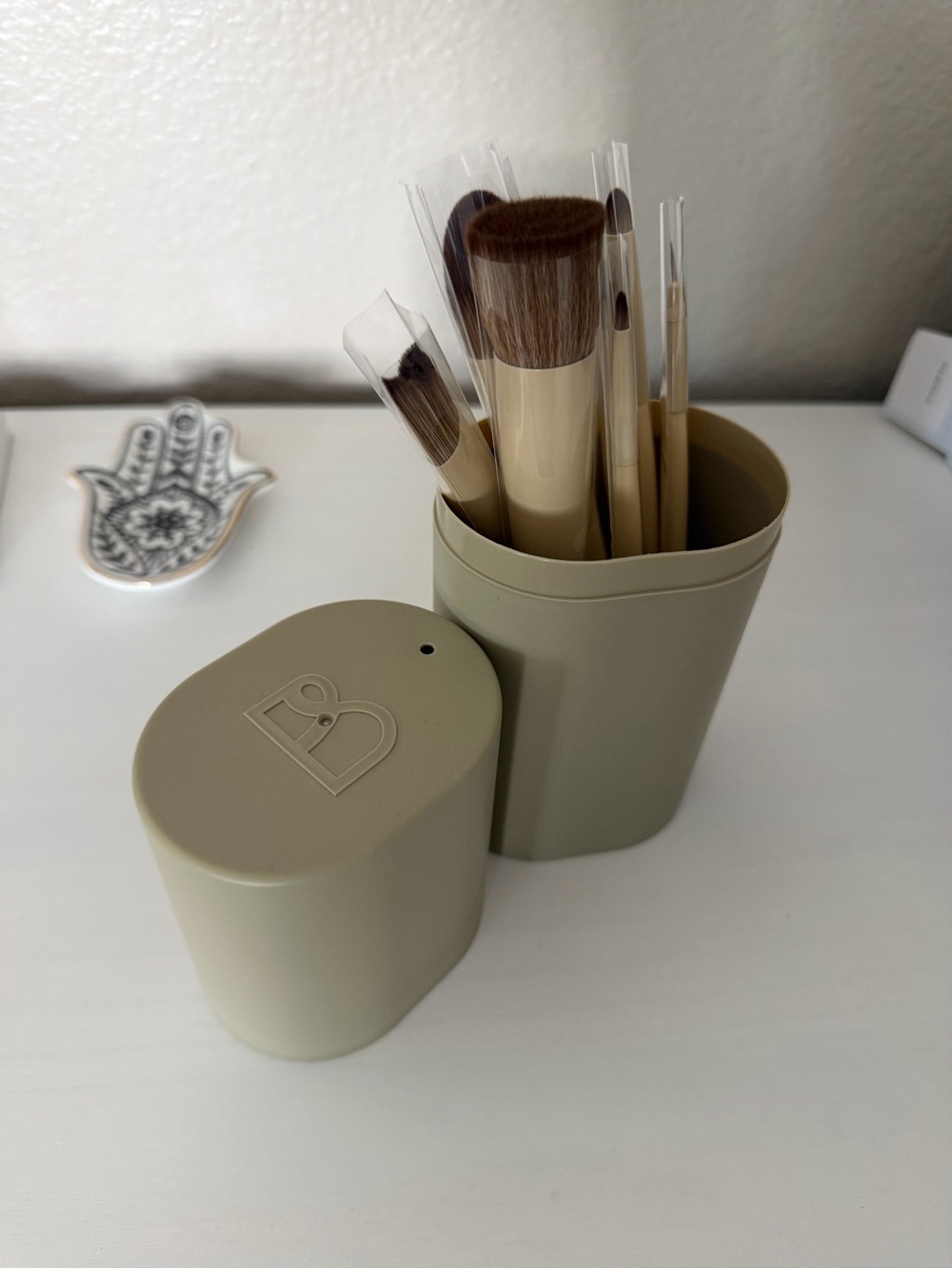Makeup Brush Set with Travel Case
